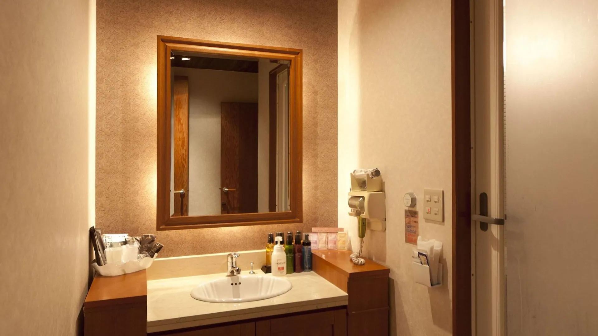 Hotel Grand Fine Kyoto Okazaki Heian Jingu Shrine (Adults Only) Hotel del amor